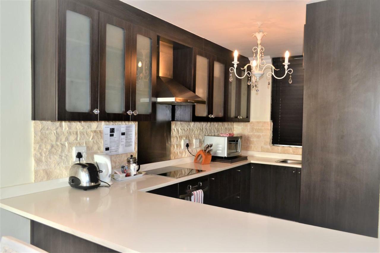 Апартаменты Umhlanga Getaways Дурбан Экстерьер фото